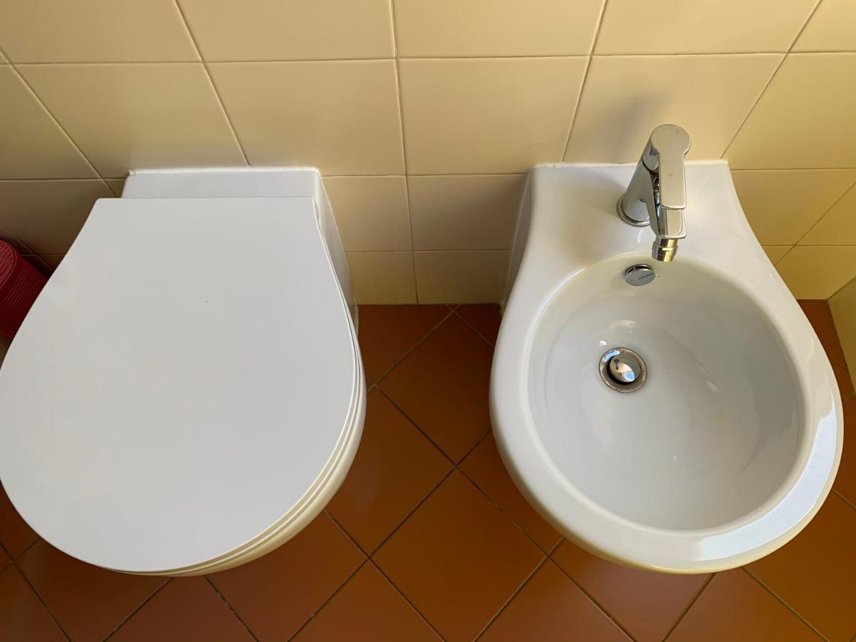 Doppel-/Zweibettzimmer mit Küchenzeile